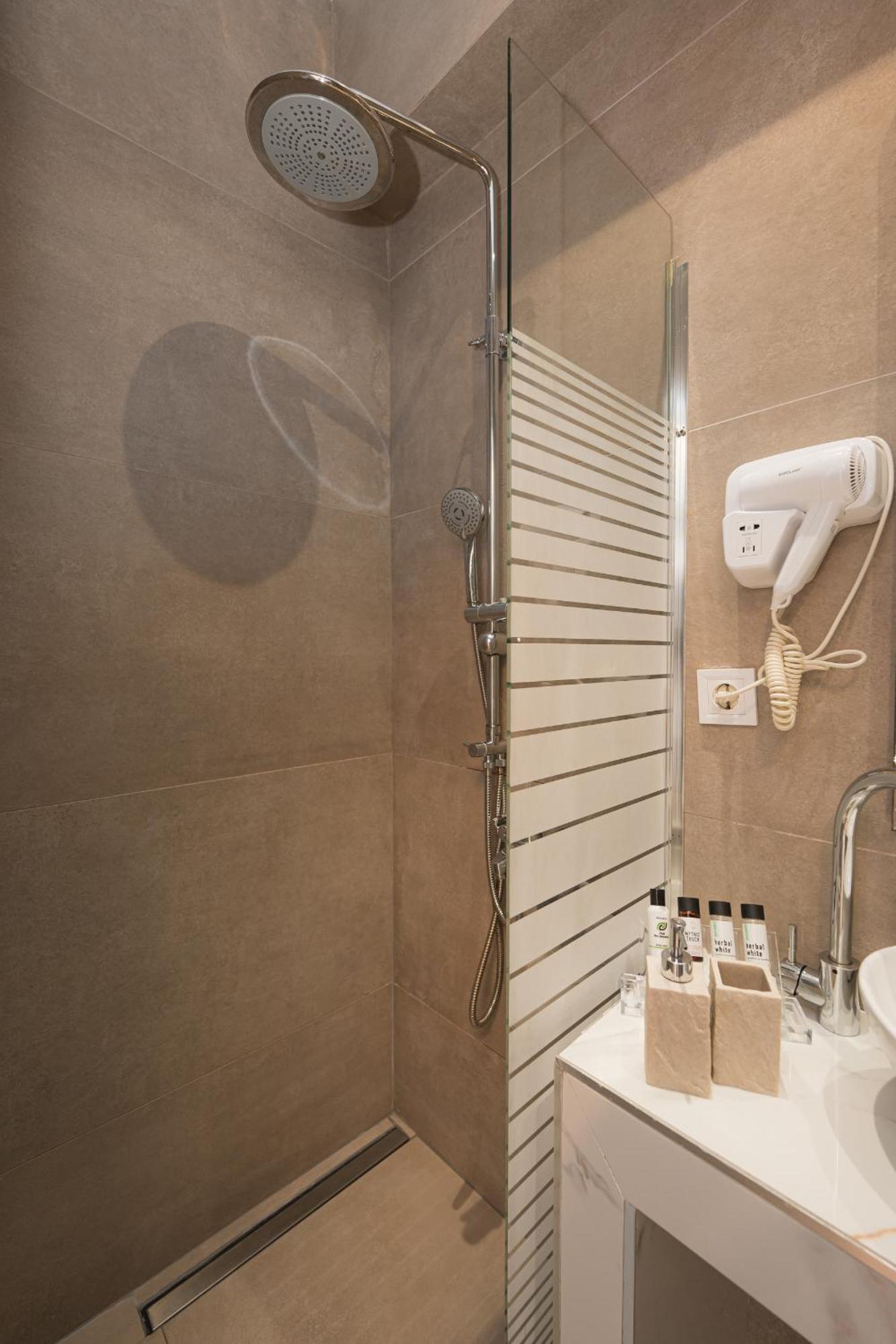 Centralviewsuites Nea Moudania Zewnętrze zdjęcie