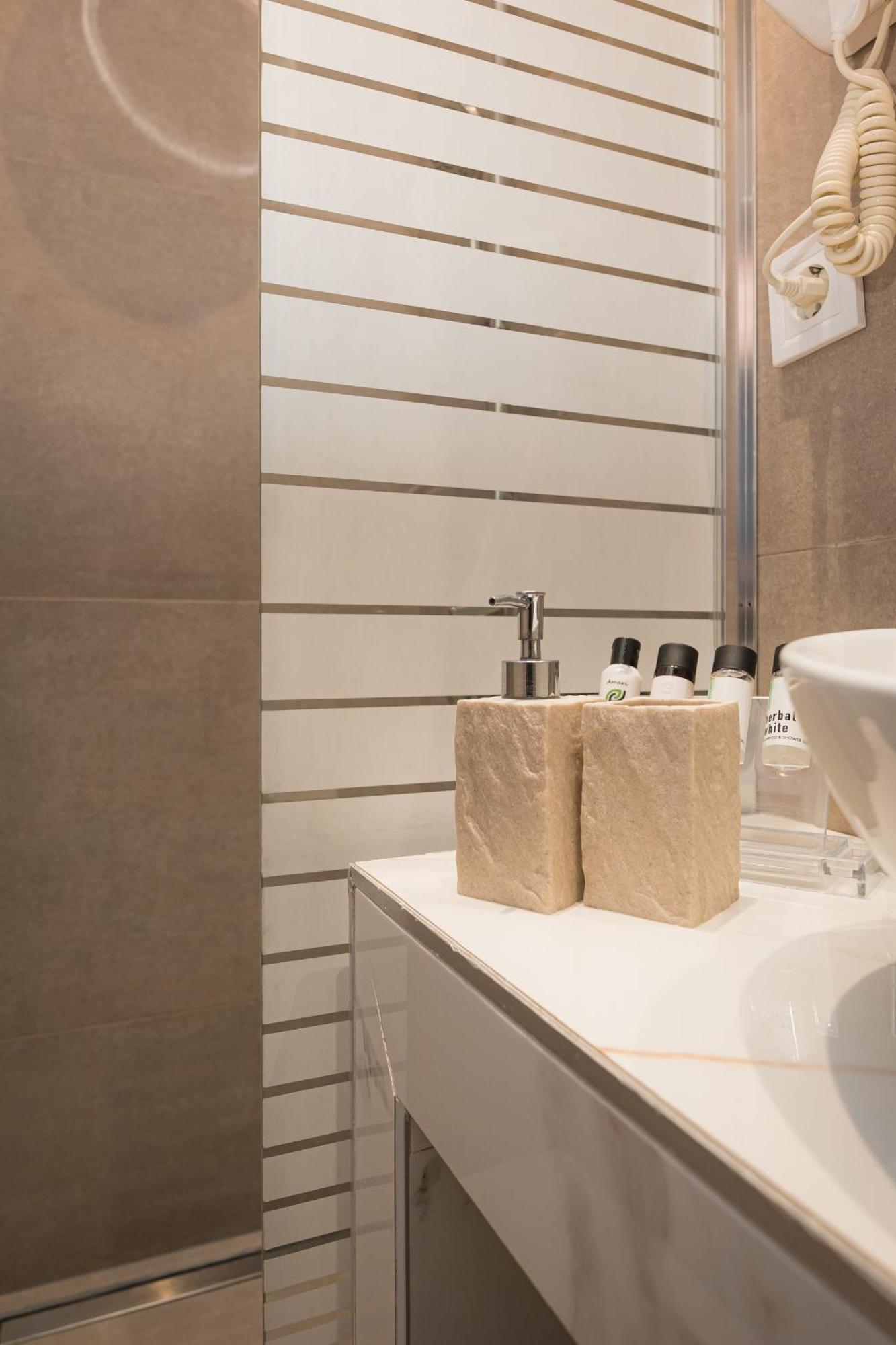 Centralviewsuites Nea Moudania Zewnętrze zdjęcie